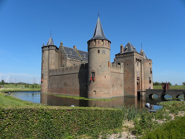 Kastelen bezoeken met de museumkaart: Muiderslot